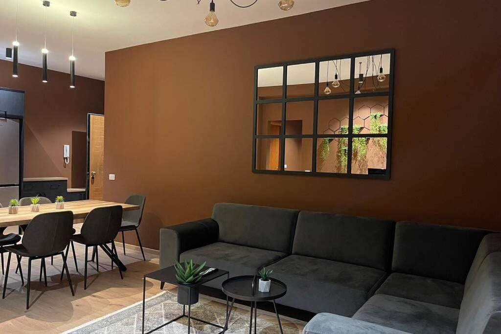 The Brownie Apartment Vlorë Exterior foto